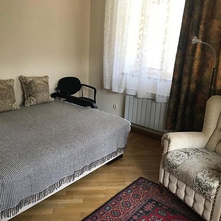 2-Х Квартира Поруч З Сумською, Госпіталь, Парк Центральний Charkiv Exteriör bild